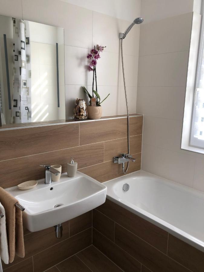 Tatra Billetee Apartman S Luxusnym Vyhladom Na Vysoketatry A Sukromnym Wellness โปปรัด ภายนอก รูปภาพ