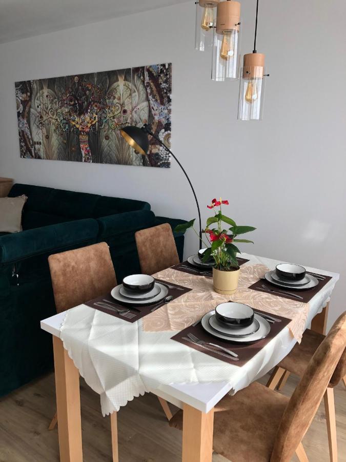 Tatra Billetee Apartman S Luxusnym Vyhladom Na Vysoketatry A Sukromnym Wellness โปปรัด ภายนอก รูปภาพ