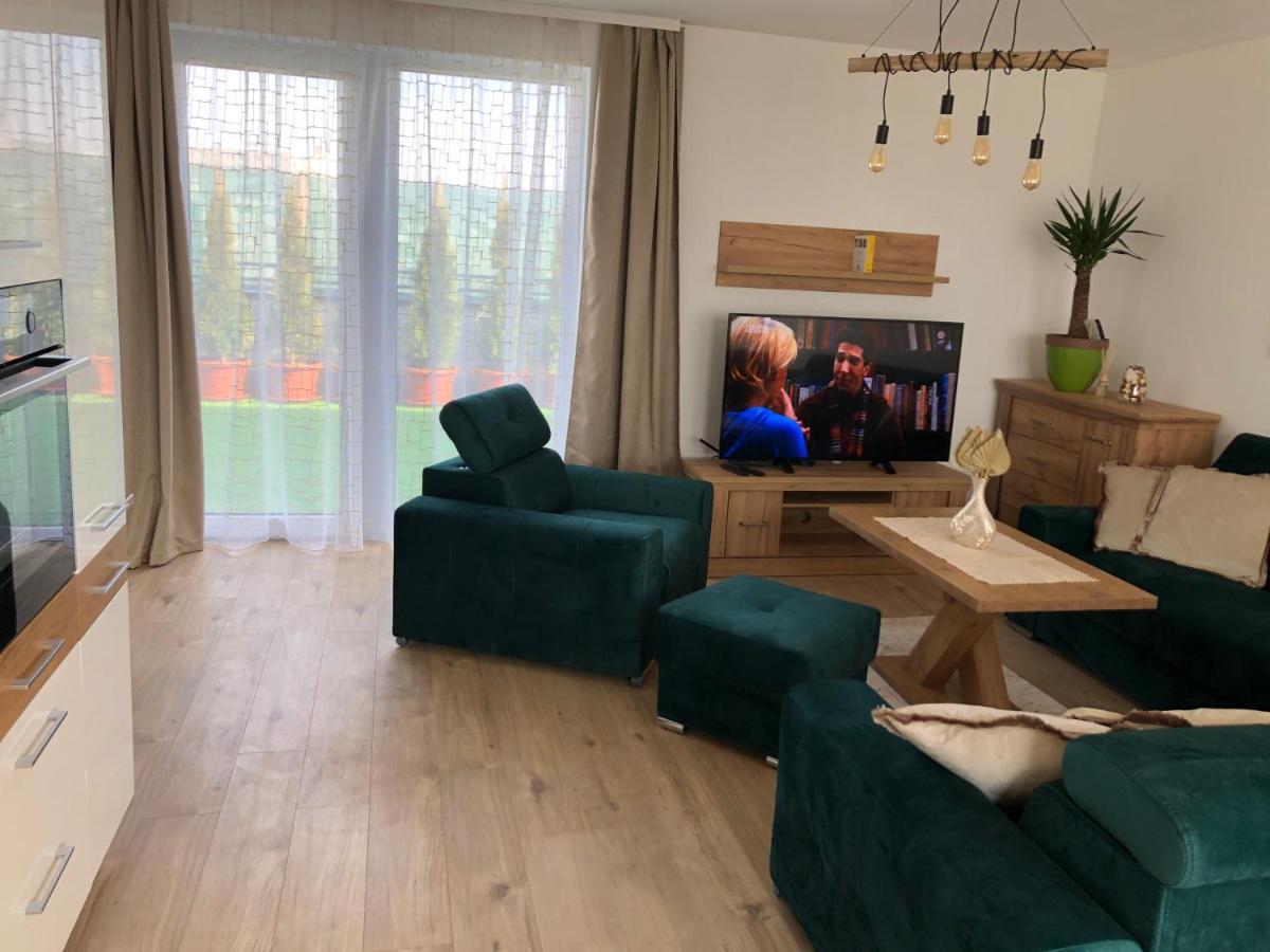 Tatra Billetee Apartman S Luxusnym Vyhladom Na Vysoketatry A Sukromnym Wellness โปปรัด ภายนอก รูปภาพ